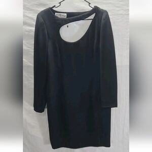 Vintage 1960s Luis Estevez Women's 10 Black  Cutout Long Sleeve Shift Dress